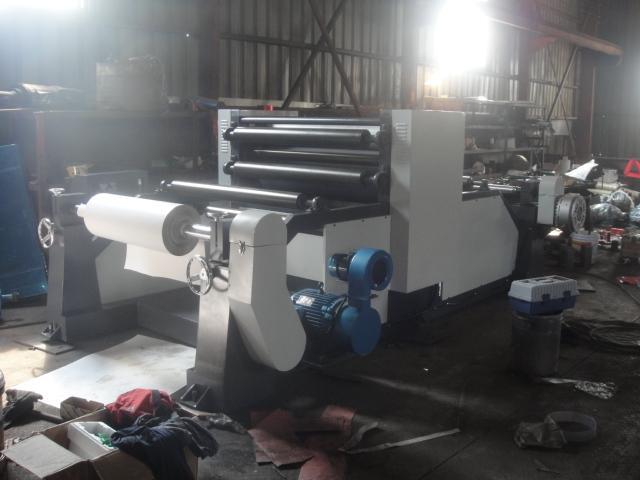 Roll To Roll Paper Embossing Machine For Shopping Bag.